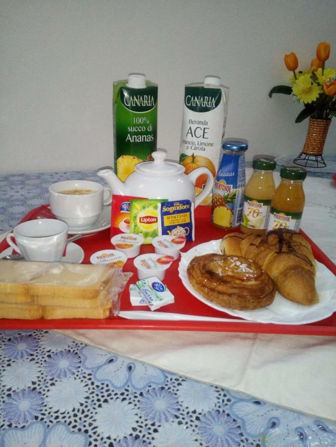 Isole Egadi Bed & Breakfast Trapani Ngoại thất bức ảnh